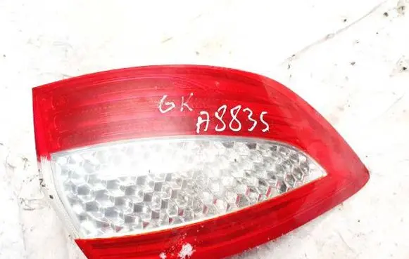 Ford Mondeo MK IV Rear/tail lights 7s71134053 7s71-13405-3