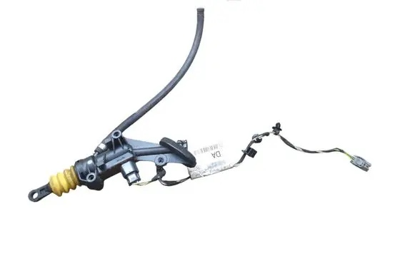 Clutch slave cylinder