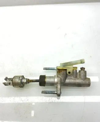 Toyota Corolla E120 E130 Clutch master cylinder