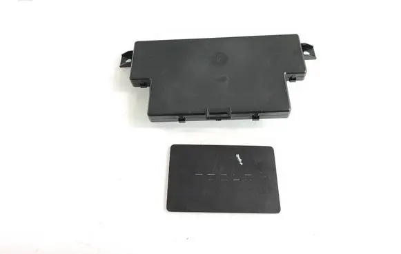 Tesla Model 3 Keyless (KESSY) go control unit/module 201190124 1089774 110024100G