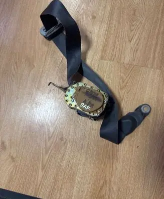 Honda Civic Front seatbelt 0429149