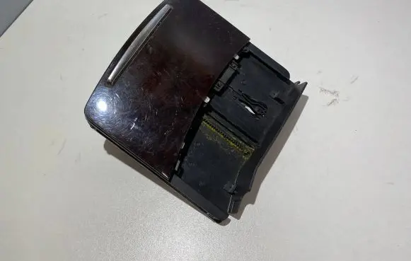 Audi A6 S6 C6 4F Car ashtray 4F2857951B