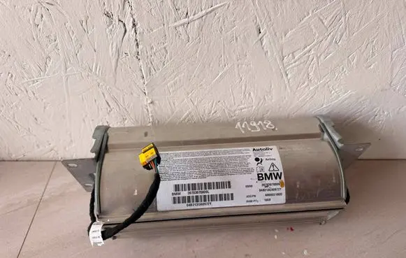 BMW 5 E60 E61 Passenger airbag 39703970809L 1718542