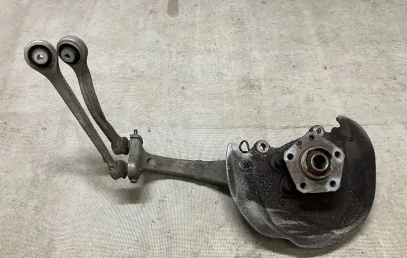 Audi A6 S6 C8 4K Front wheel hub spindle knuckle 4K0407559D 4K0407241D