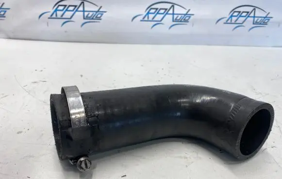 Renault Megane II Intercooler hose/pipe 7087301003