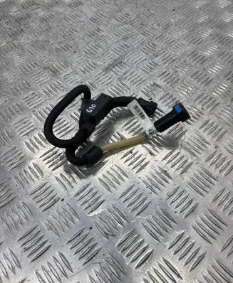 BMW 5 G30 G31 G38 Fuel line/pipe/hose 8575461 9575461 8573385