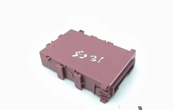 Toyota RAV 4 (XA50) Gateway control module 8911142090 A3C05381701