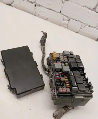 Ford Ranger Fuse box set AB3914A076BD