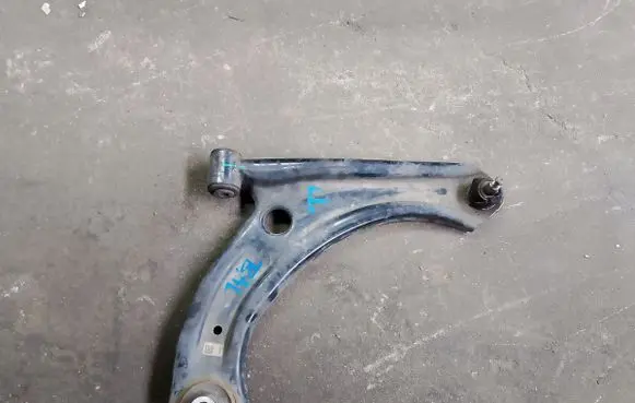 Suzuki Esteem Baleno Front control arm