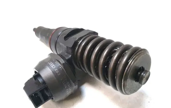 Audi A4 S4 B6 8E 8H Fuel injector 038130073AL