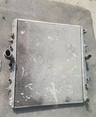 Peugeot 807 Coolant radiator 9641728380