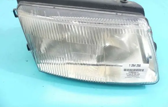 Volkswagen PASSAT B5.5 Headlight/headlamp IMPRK1264256