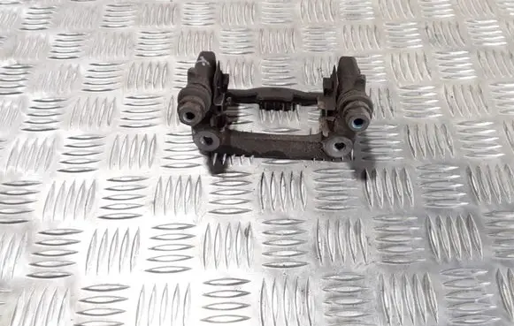 Mercedes-Benz B W245 Brake caliper pad carrier rear 