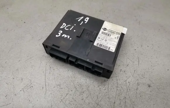 Nissan Primera Comfort/convenience module 28596AV309 5WK48127