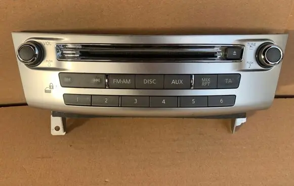 Infiniti Q70 Y51 Head unit multimedia control 253911MK0A 1MK0A