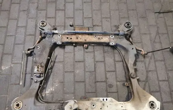 Volvo V70 Front subframe