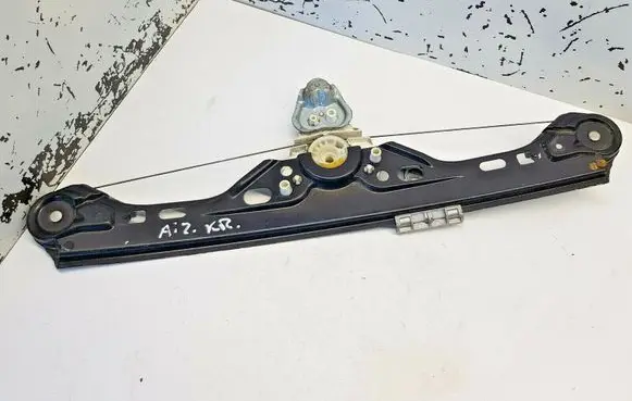 Mercedes-Benz C AMG W203 Rear window lifting mechanism without motor 104096 nr3486