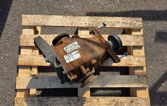 BMW 5 E60 E61 Rear differential 7560602 33107560602