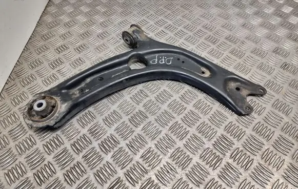 Volkswagen Touran III Front lower control arm/wishbone 3Q0407154B