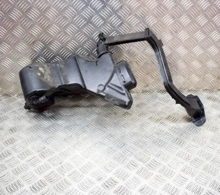Mercedes-Benz GLC X253 C253 Windshield washer fluid reservoir/tank A2138600164 A2058600860