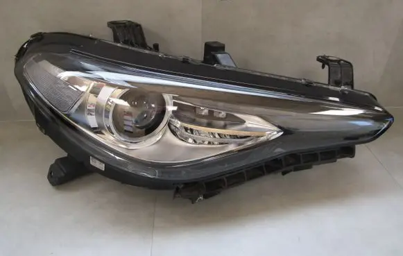 Alfa Romeo Giulia Headlight/headlamp 50564094 62806282 247248