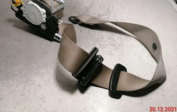 Mercedes-Benz GL X164 Rear seatbelt A1648602085