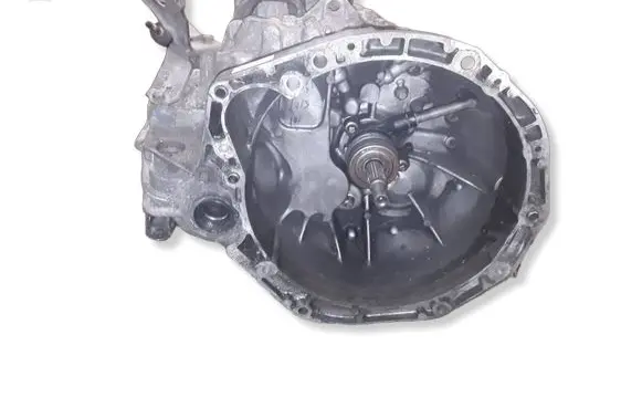 Renault Scenic II - Grand scenic II Manual 6 speed gearbox 8200210599 ND0