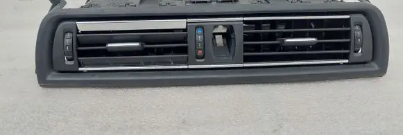 BMW 6 F12 F13 Dash center air vent grill F49197489 0773805 2603J2
