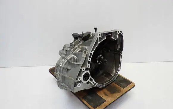Nissan Qashqai J12 Manual 6 speed gearbox CMTX26 TL4169