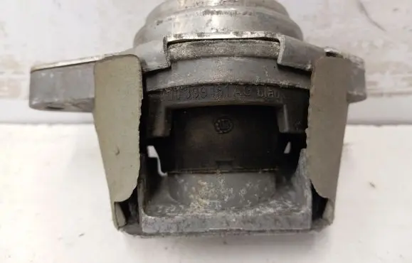 Bentley Continental Gearbox mount 3D0399151AG