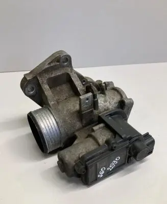 Volvo S60 EGR valve 30743863 70056103