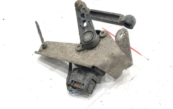 Headlight/headlamp level sensor