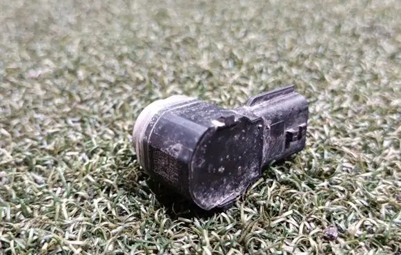 Renault Trafic III (X82) Parking PDC sensor 284429097R