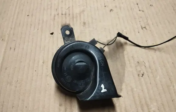 Chrysler Voyager Horn signal CH2143