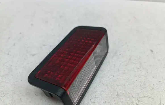 BMW 7 F01 F02 F03 F04 Boot/trunk interior light 9185401 63319185401