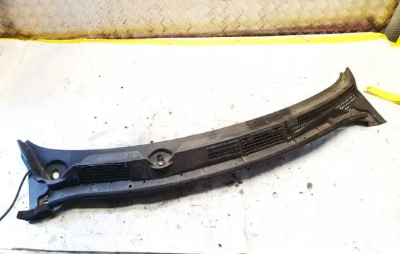 Nissan Qashqai Wiper trim 66862jd000 66862jd00a