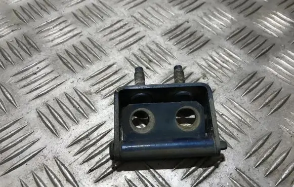 Nissan Almera Tino Tailgate/trunk/boot hinge