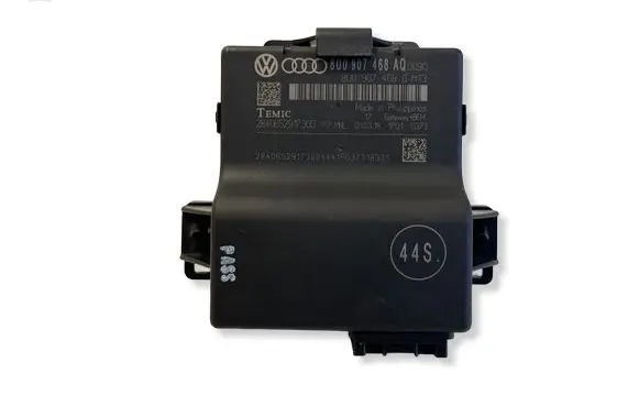 Audi Q3 8U Other control units/modules 8U0907468G