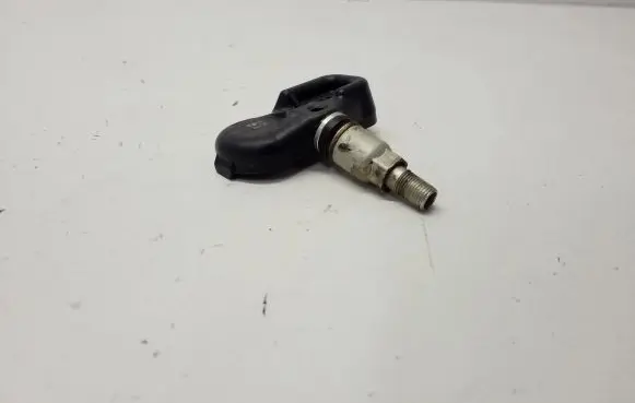 Toyota Prius c Tire pressure sensor 0359038