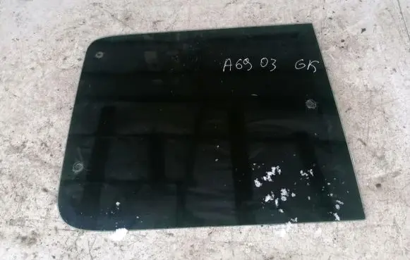 Citroen Berlingo Rear side window 43r000016