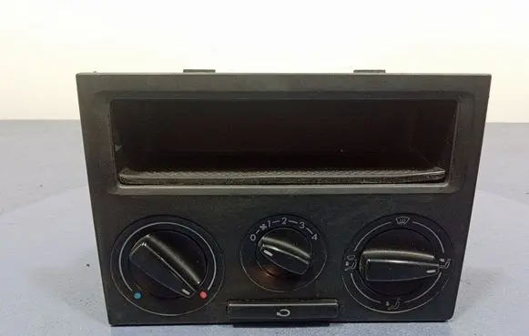 Volkswagen Transporter - Caravelle T4 Climate control unit 7D1819075H