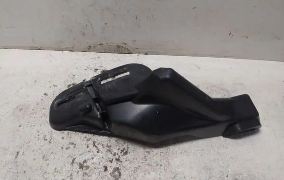Peugeot 2008 II Fender mounting bracket 9825559780