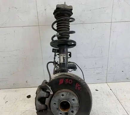 BMW 4 G22 G23 G24 G26 Front wheel hub spindle knuckle