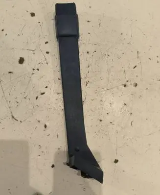 Chevrolet Suburban Front seatbelt buckle E21272 REV02