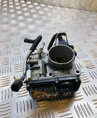 Honda Insight Throttle valve GME2A