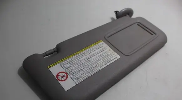 Toyota Yaris Sun visor clip/hook/bracket 