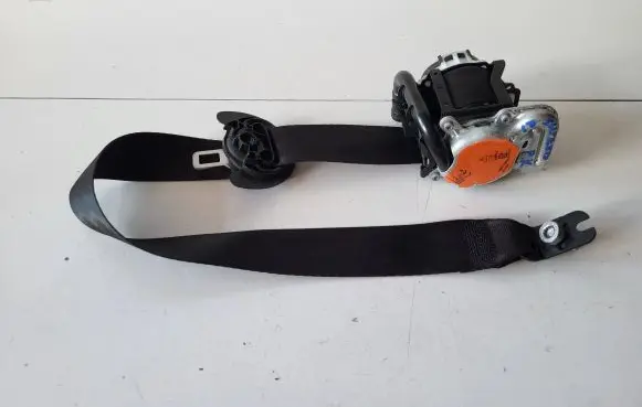 Skoda Superb B8 (3V) Front seatbelt KR1JJA0187
