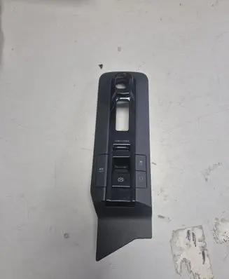 Toyota C-HR II Hand parking brake switch 84390F4420 58805F4010