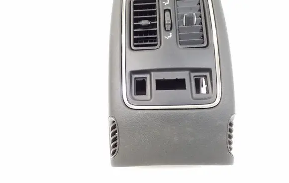 Jeep Grand Cherokee Rear air vent grill X96006401BL