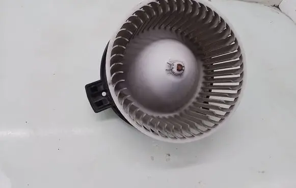 Mazda 2 Heater fan/blower GJ8AA02 HB111